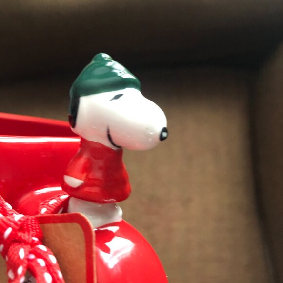 NWT Rae Dunn Peanuts Snoopy All Red Christmas Mug "Merry & Bright" - Picture 3 of 5